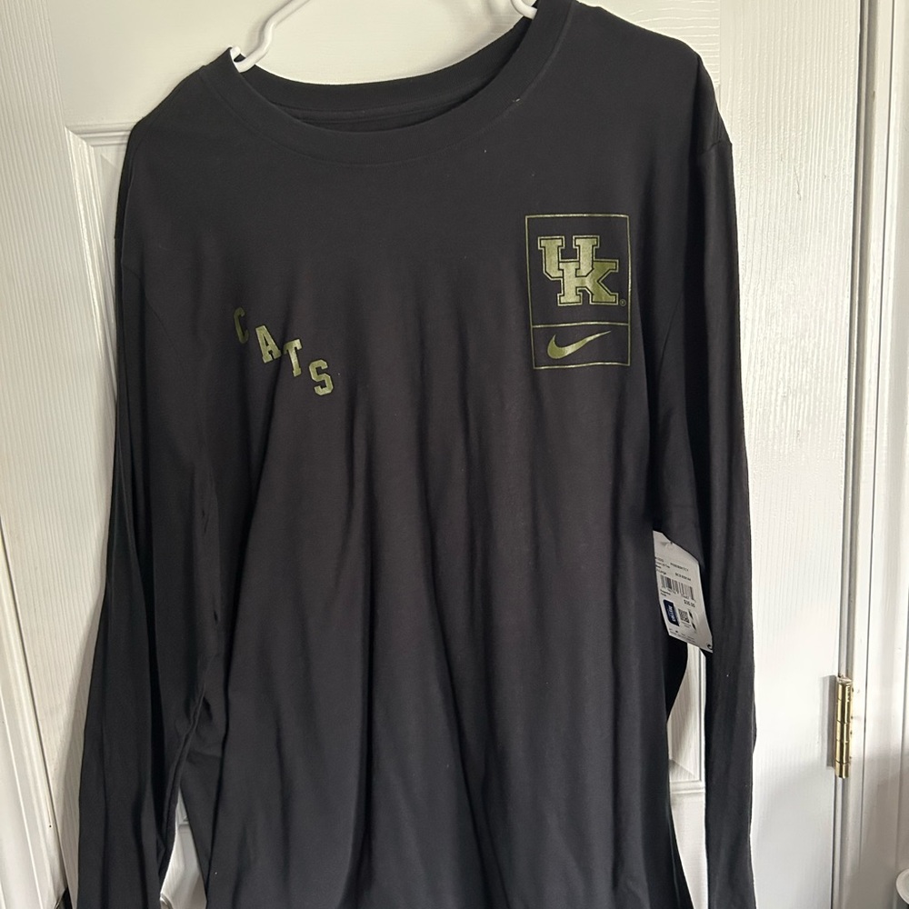 Nike University of Kentucky Wildcats Long Sleeve Tees